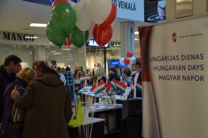 2016.10.22. MAGYARORSZÁG A RIGA PLAZABAN